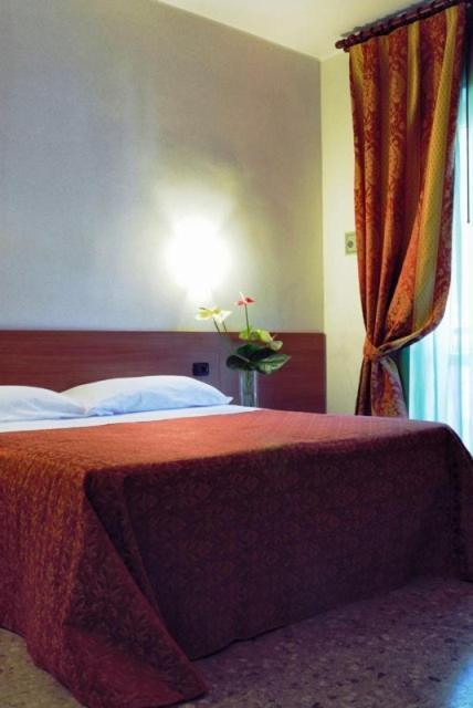 Hotel Villa Giusy Castellaneta Marina Buitenkant foto