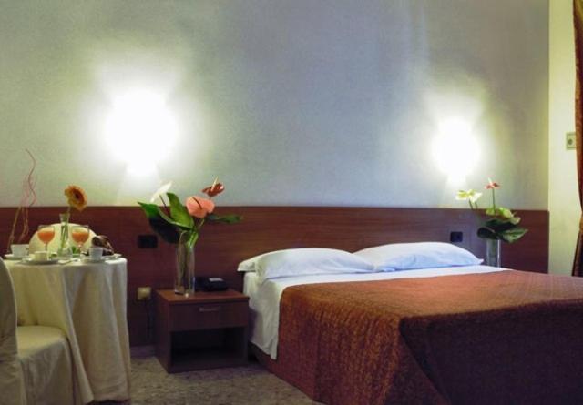 Hotel Villa Giusy Castellaneta Marina Kamer foto